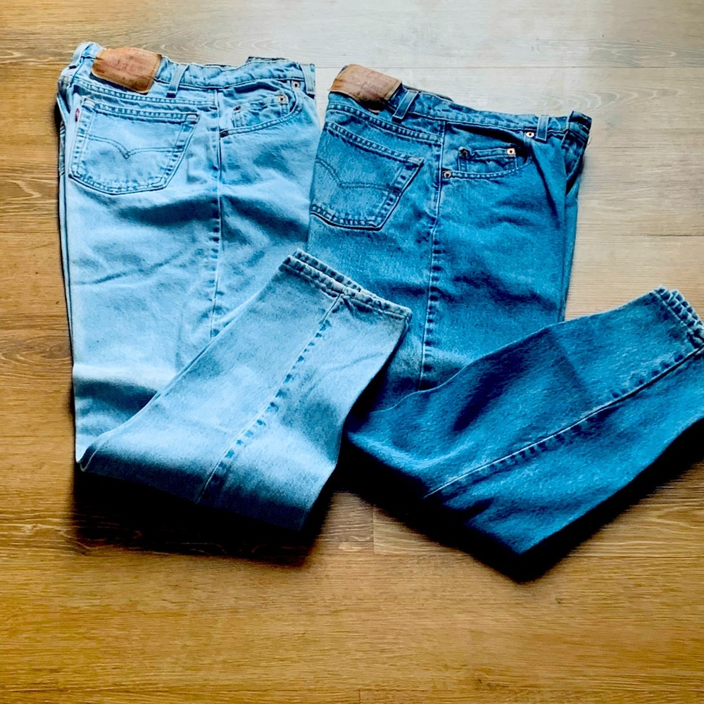 Two Pair Mens Levis Sz 30 32